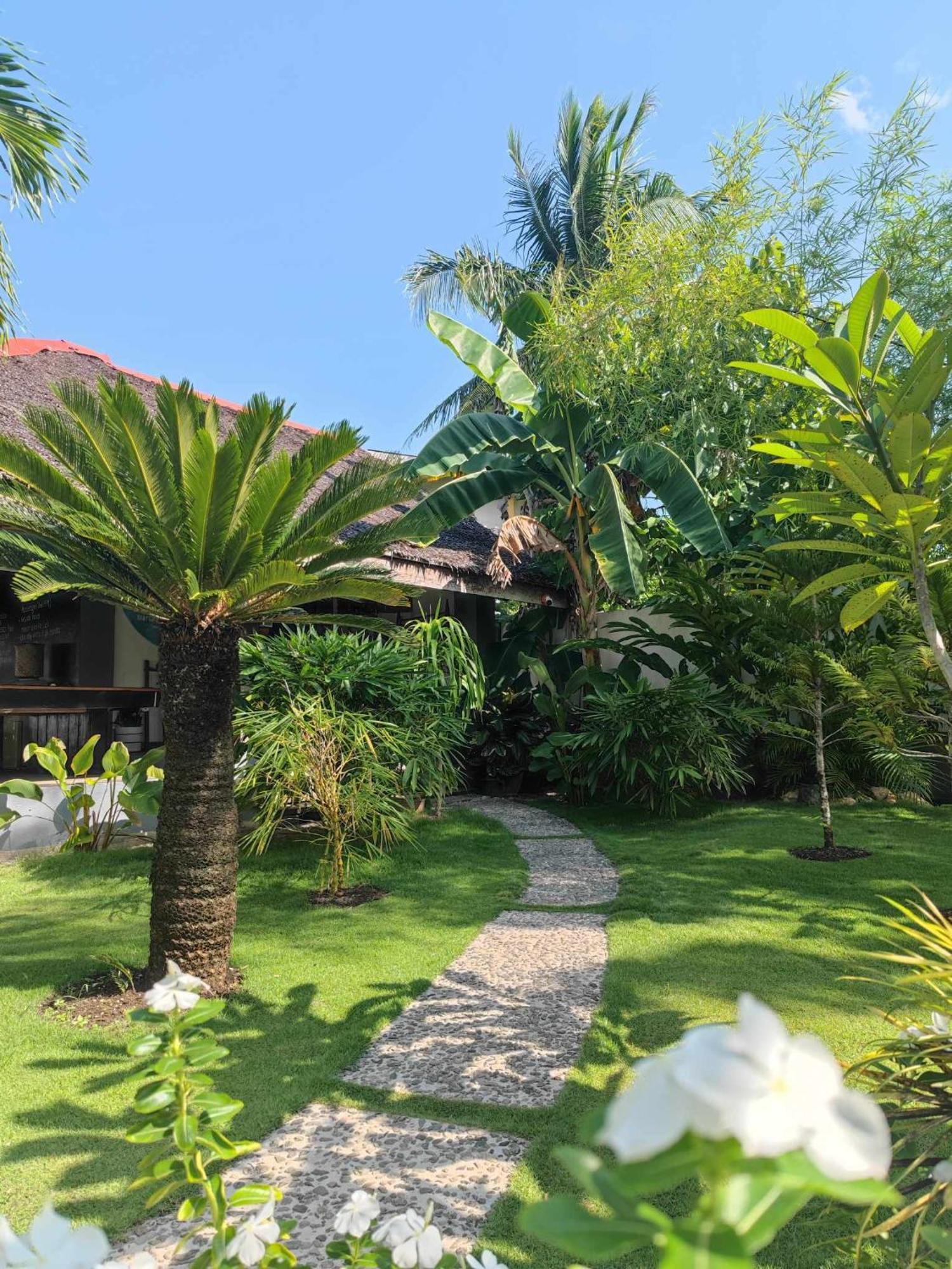 Daluyong Beach Resort General Luna  Esterno foto