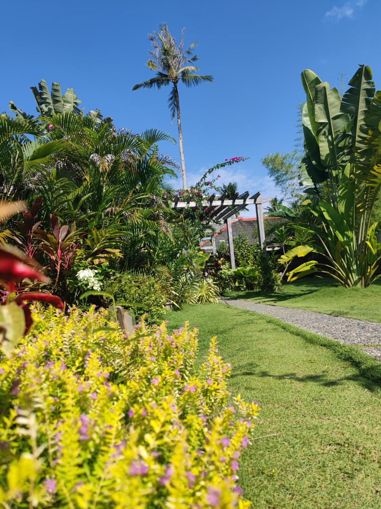 Daluyong Beach Resort General Luna  Esterno foto